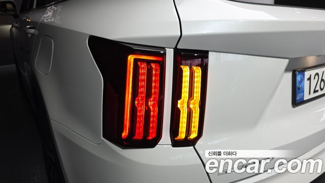 Kia Sorento (IV) HEV 1.6 4WD Signature 2023 — фото 23