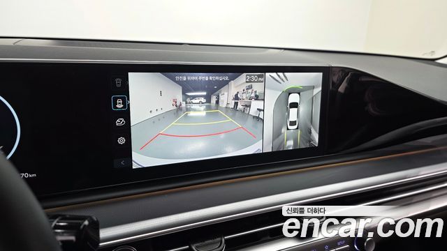 Hyundai Grandeur (GN7) 2,5 Gasoline 2WD Premium 2023 — фото 14