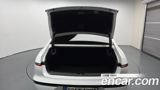 Hyundai Grandeur (GN7) 2,5 Gasoline 2WD Premium 2023 — фото 20