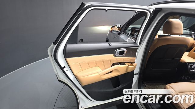 Kia Sorento (IV) HEV 1.6 4WD Signature 2023 — фото 25