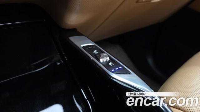 Kia Sorento (IV) HEV 1.6 4WD Signature 2023 — фото 36