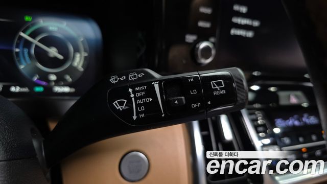 Kia Sorento (IV) HEV 1.6 4WD Signature 2023 — фото 39