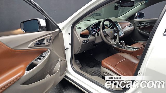 Chevrolet Malibu 1.5 Turbo LT Deluxe 2017 — фото 10