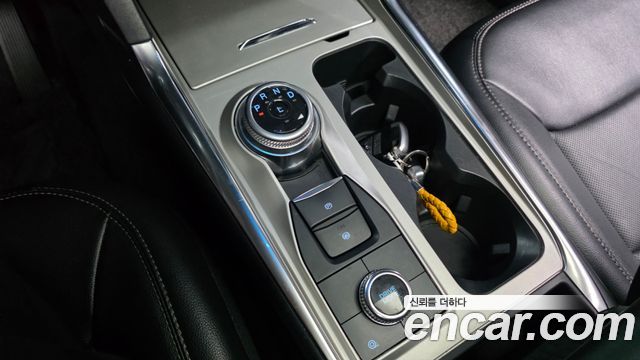 Ford Explorer (VI) 3.3 Hybrid 2022 — фото 9