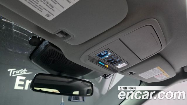 Ford Explorer (VI) 3.3 Hybrid 2022 — фото 22