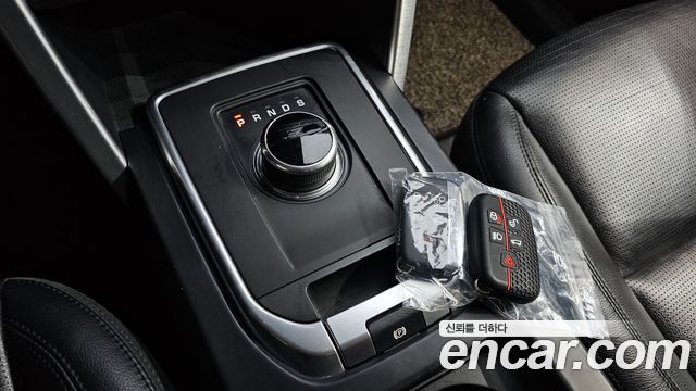 Land Rover Discovery Sport 2.0 TD4 SE (150PS) 2018 — фото 9