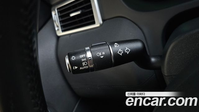 Land Rover Discovery Sport 2.0 TD4 SE (150PS) 2018 — фото 19