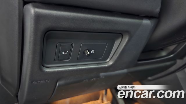 Land Rover Discovery Sport 2.0 TD4 SE (150PS) 2018 — фото 28