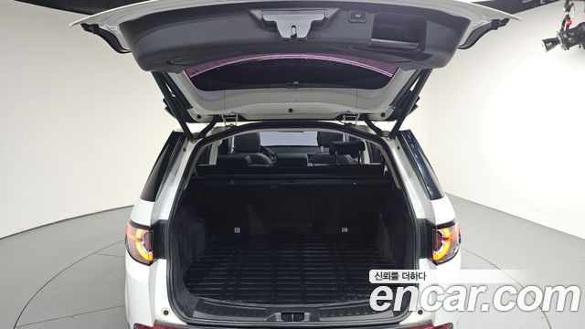 Land Rover Discovery Sport 2.0 TD4 SE (150PS) 2018 — фото 32