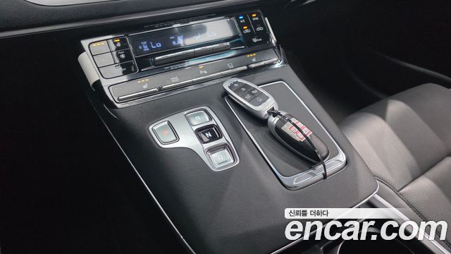 Hyundai Grandeur (IG) 3.0 LPi Rent Car Premium 2022 — фото 9