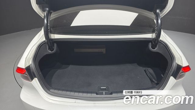 Hyundai Grandeur (IG) 3.0 LPi Rent Car Premium 2022 — фото 24