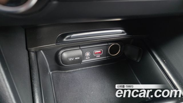 Kia K5 (II) 2.0 LPI Rental Car Luxury 2019 — фото 17