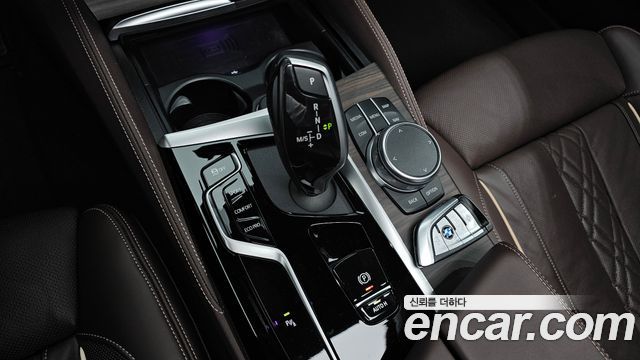 BMW 5 Series (G30) 530i M Sport Package 2021 — фото 9