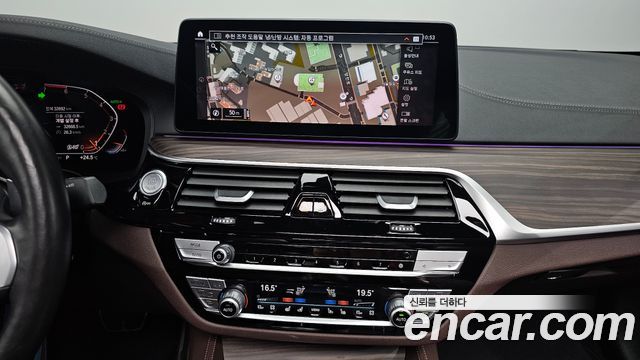 BMW 5 Series (G30) 530i M Sport Package 2021 — фото 14