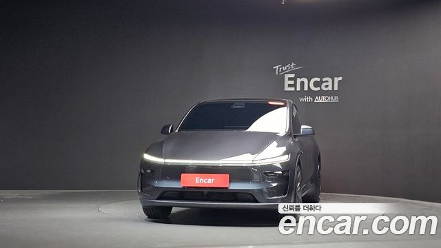 Tesla Model Y Premium Long Range AWD 2026 — фото 3