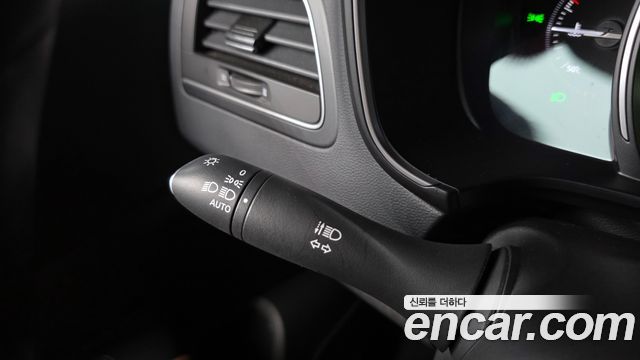 Renault Korea QM6 2.0 GDe RE 2WD 2025 — фото 31