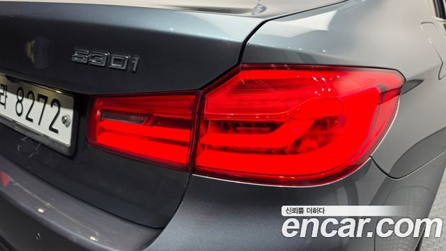 BMW 5 Series (G30) 530i M Sport Package Plus 2018 — фото 23