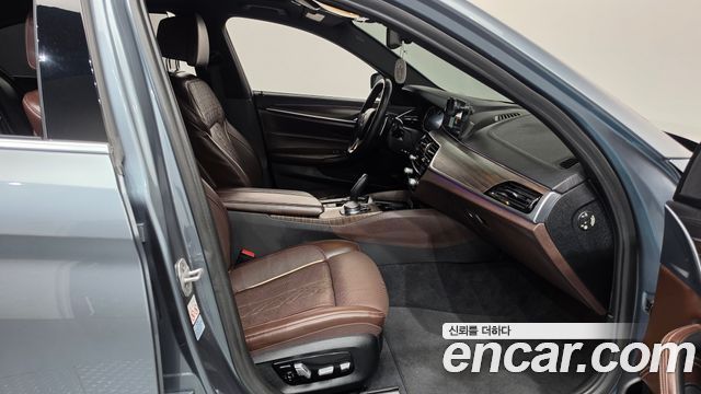 BMW 5 Series (G30) 530i M Sport Package Plus 2018 — фото 26