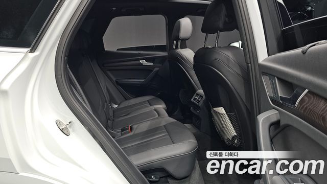Audi Q5 (FY) 45 TFSI Quattro Premium 2023 — фото 12