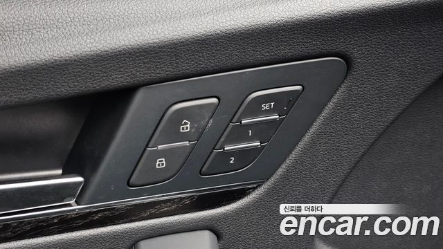 Audi Q5 (FY) 45 TFSI Quattro Premium 2023 — фото 30