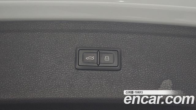 Audi Q5 (FY) 45 TFSI Quattro Premium 2023 — фото 34