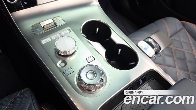 Genesis GV70 2.5T Gasoline AWD 2025 — фото 9