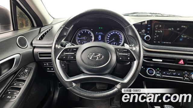 Hyundai Sonata (DN8) 2.0 Premium 2021 — фото 13