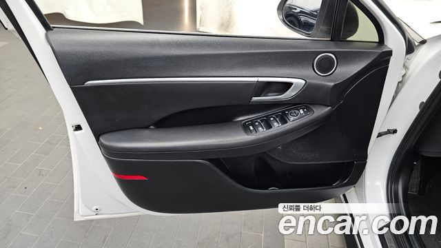 Hyundai Sonata (DN8) 2.0 Premium 2021 — фото 24
