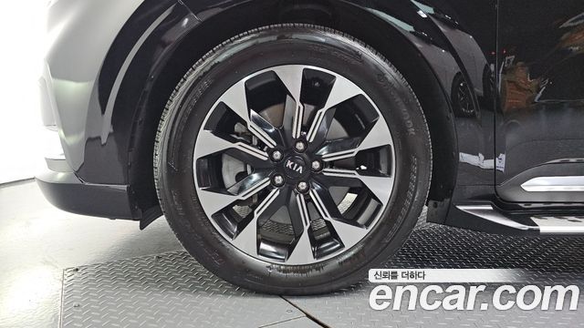 Kia Carnival (IV) Gasoline 9-Seater Hi-Limousine Signature 2021 — фото 5