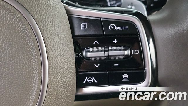 Kia Carnival (IV) Gasoline 9-Seater Hi-Limousine Signature 2021 — фото 16