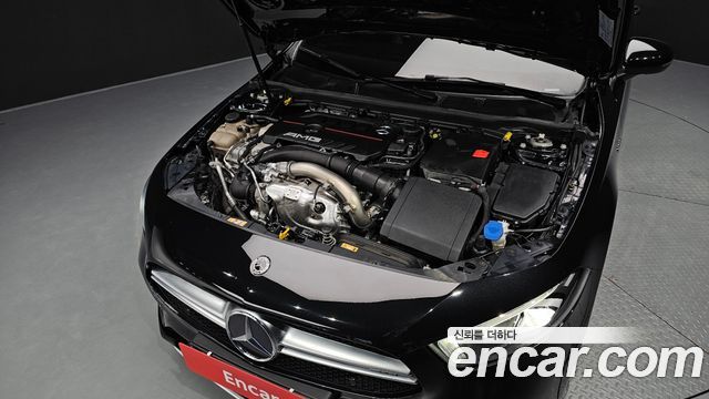 Mercedes-Benz A-Class (W177) AMG A35 4MATIC Sedan 2021 — фото 6