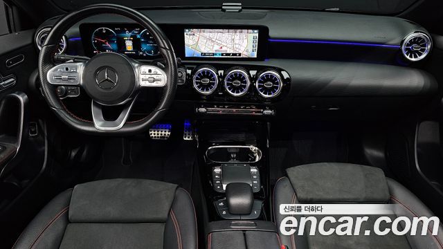 Mercedes-Benz A-Class (W177) AMG A35 4MATIC Sedan 2021 — фото 7