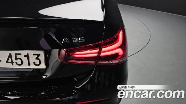 Mercedes-Benz A-Class (W177) AMG A35 4MATIC Sedan 2021 — фото 23