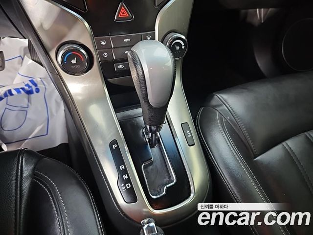Chevrolet Cruze 5 1.8 LTZ+ 2013 — фото 8