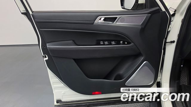 KG Mobility (SsangYong) Rexton Diesel 2.2 4WD Luxury 2022 — фото 24