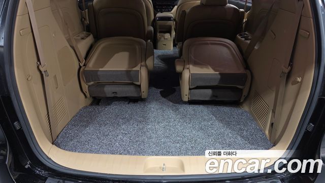 Kia Carnival 9-Seater Noblesse Special 2019 — фото 19