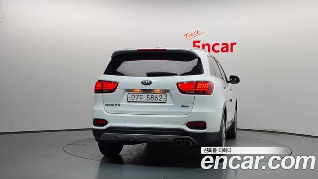 Kia Sorento Diesel 2.2 2WD Noblesse Special 2019 — фото 4