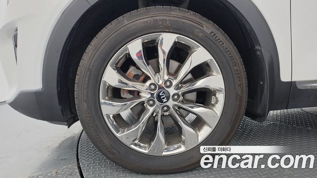 Kia Sorento Diesel 2.2 2WD Noblesse Special 2019 — фото 5
