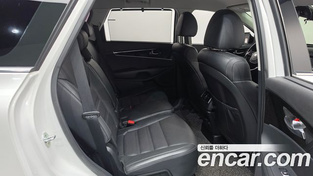Kia Sorento Diesel 2.2 2WD Noblesse Special 2019 — фото 11