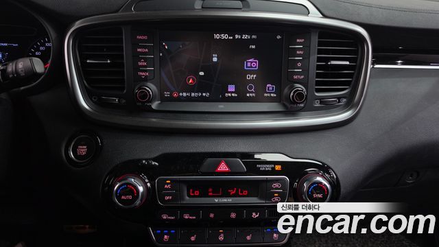 Kia Sorento Diesel 2.2 2WD Noblesse Special 2019 — фото 12