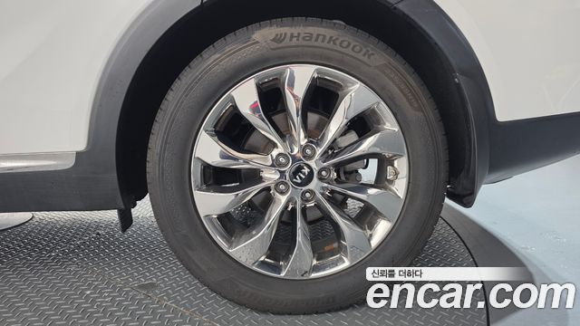 Kia Sorento Diesel 2.2 2WD Noblesse Special 2019 — фото 21