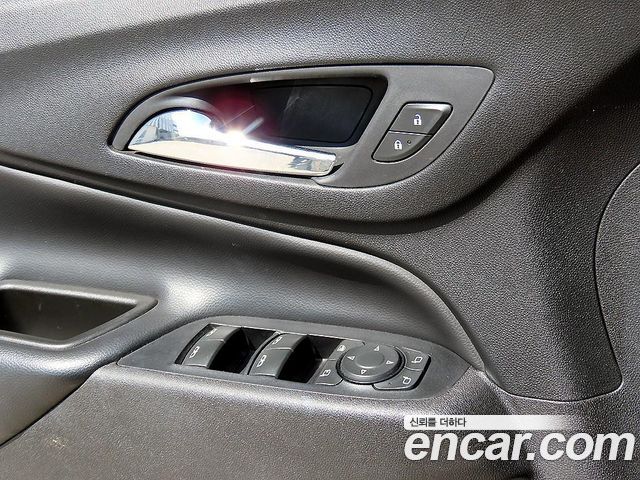 Chevrolet Equinox 2WD LT Exclusive 2020 — фото 15