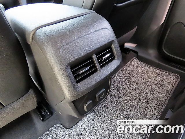 Chevrolet Equinox 2WD LT Exclusive 2020 — фото 20