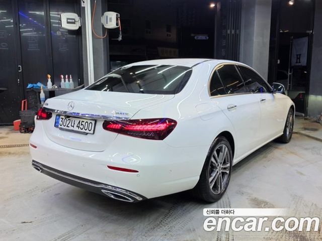 Mercedes-Benz E-Class (W213) E350 4MATIC Avantgarde 2022 — фото 4