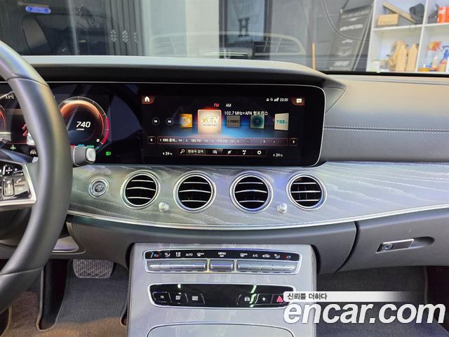 Mercedes-Benz E-Class (W213) E350 4MATIC Avantgarde 2022 — фото 17