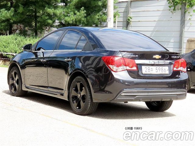 Chevrolet Cruze 1.8 LTZ+ The Perfect Black 2014 — фото 3