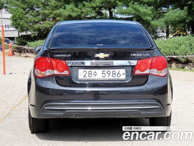 Chevrolet Cruze 1.8 LTZ+ The Perfect Black 2014 — фото 4