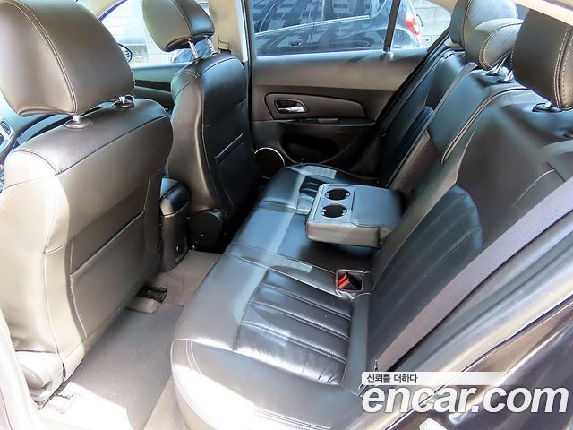 Chevrolet Cruze 1.8 LTZ+ The Perfect Black 2014 — фото 6