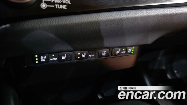 Lexus ES300h (VII) Luxury Plus 2023 — фото 16
