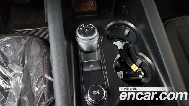 Ford Explorer (VI) 2.3 ST-Line 4WD 2025 — фото 9